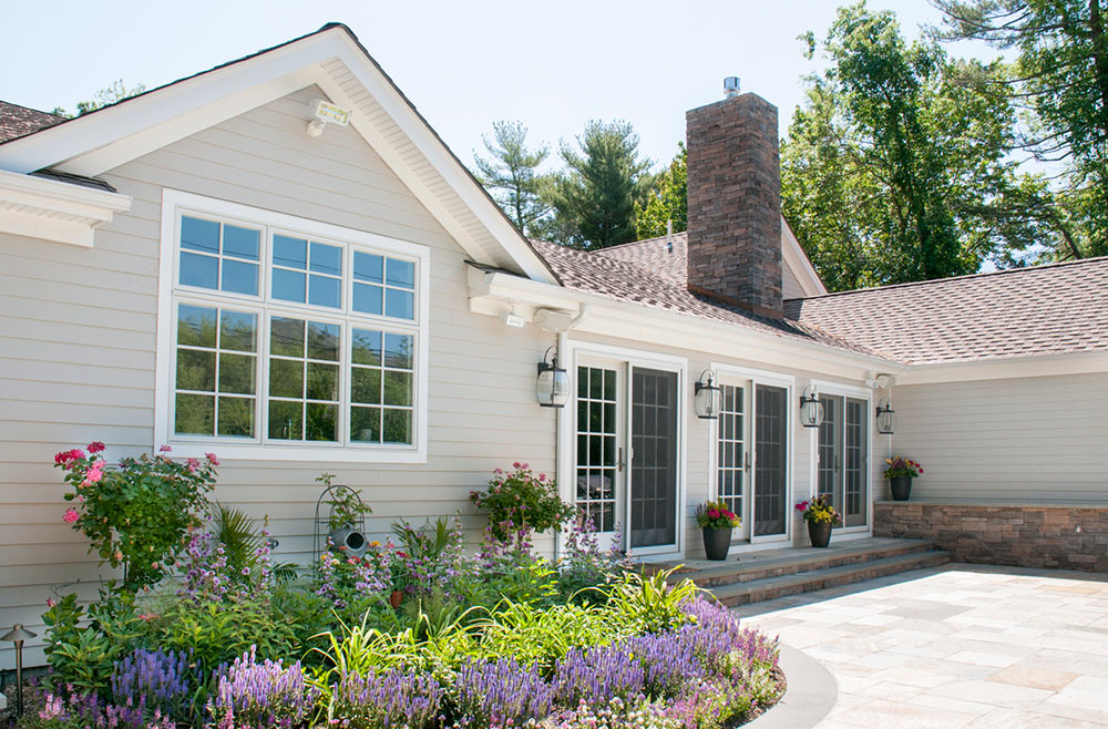 Flower Hill Residential Exterior Architecture