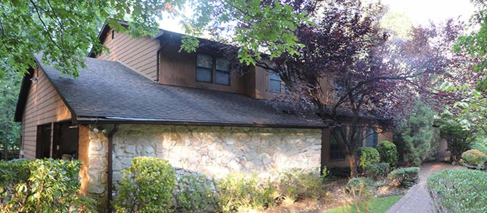 Brookville Home Prior to MAjor Architectural Renovation