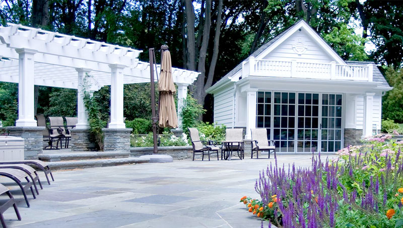 Iconic White Clapboard Pool Cabana Architecture