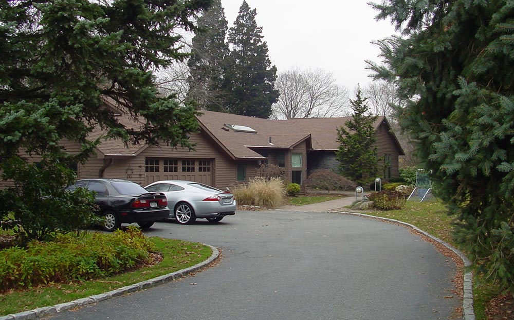 Woodbury NY Home before Major Renovation